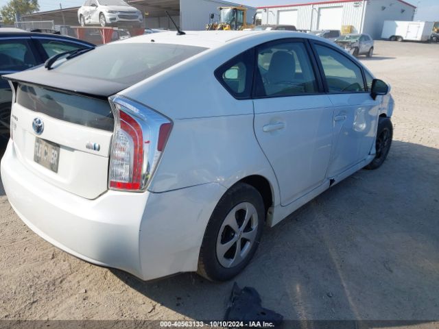 Photo 3 VIN: JTDKN3DU6F1910005 - TOYOTA PRIUS 