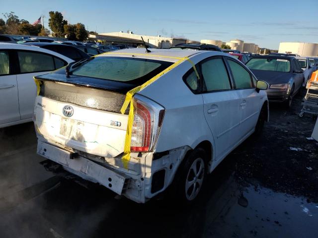 Photo 2 VIN: JTDKN3DU6F1986131 - TOYOTA PRIUS 