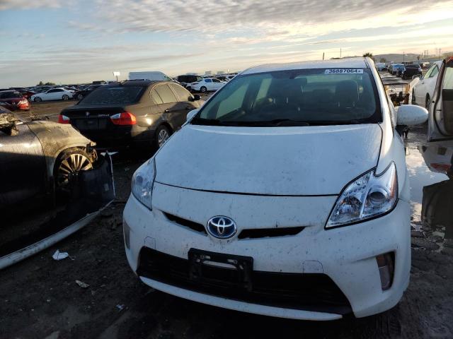 Photo 4 VIN: JTDKN3DU6F1986131 - TOYOTA PRIUS 