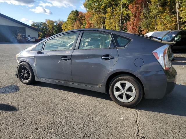 Photo 1 VIN: JTDKN3DU6F2003135 - TOYOTA PRIUS 