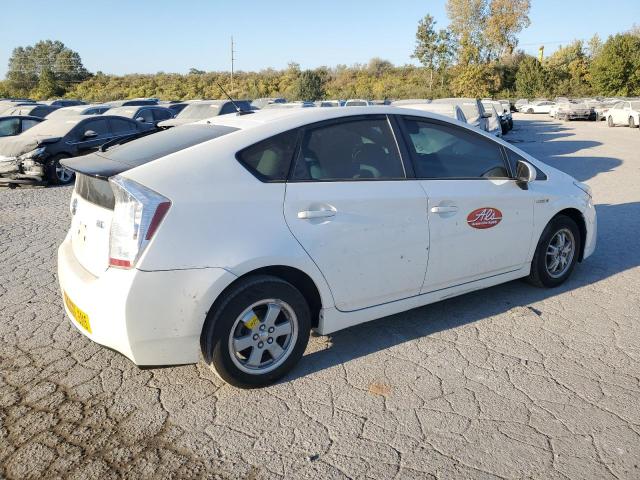 Photo 2 VIN: JTDKN3DU785351440 - TOYOTA PRIUS 