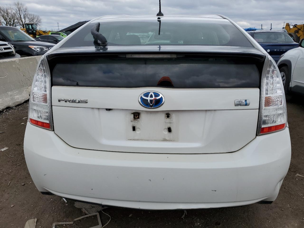 Photo 5 VIN: JTDKN3DU7A0059752 - TOYOTA PRIUS 