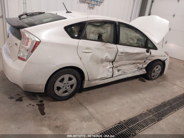 Photo 5 VIN: JTDKN3DU7A0067916 - TOYOTA PRIUS 