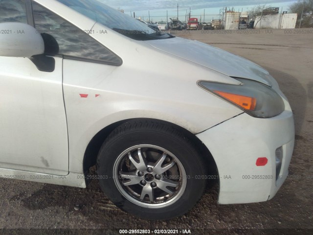 Photo 5 VIN: JTDKN3DU7A0098664 - TOYOTA PRIUS 