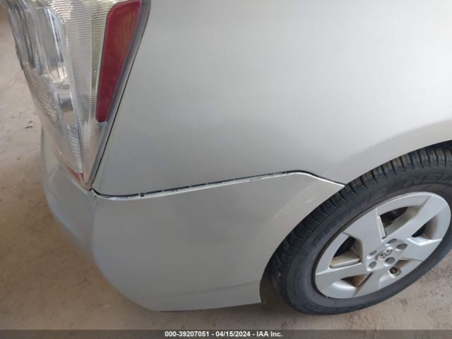 Photo 5 VIN: JTDKN3DU7A1230087 - TOYOTA PRIUS 