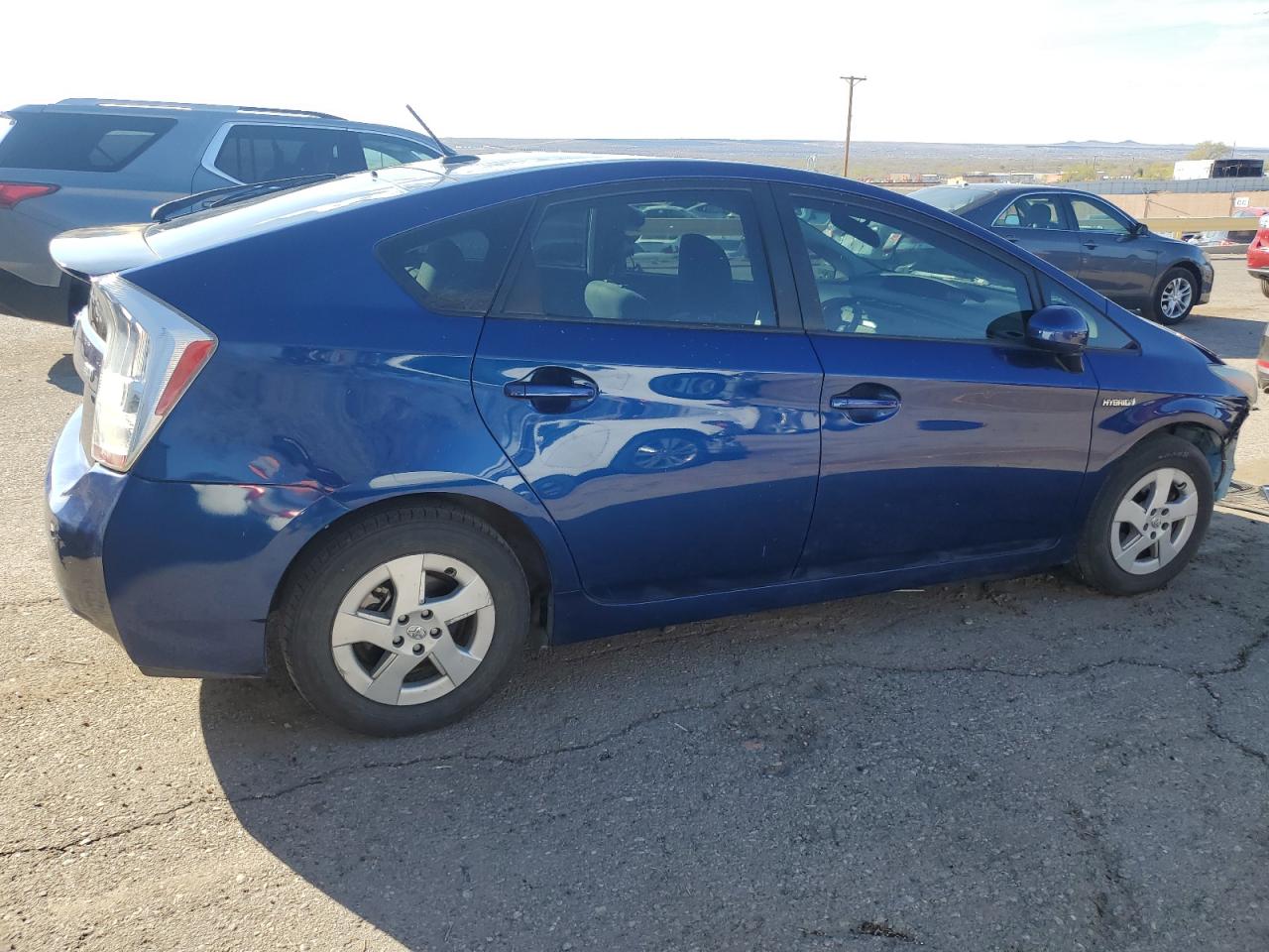 Photo 2 VIN: JTDKN3DU7A1235662 - TOYOTA PRIUS 