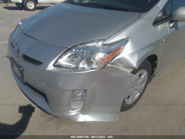 Photo 5 VIN: JTDKN3DU7A1271402 - TOYOTA PRIUS 