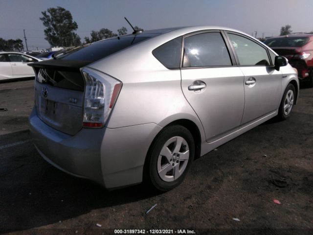 Photo 3 VIN: JTDKN3DU7A5040363 - TOYOTA PRIUS 