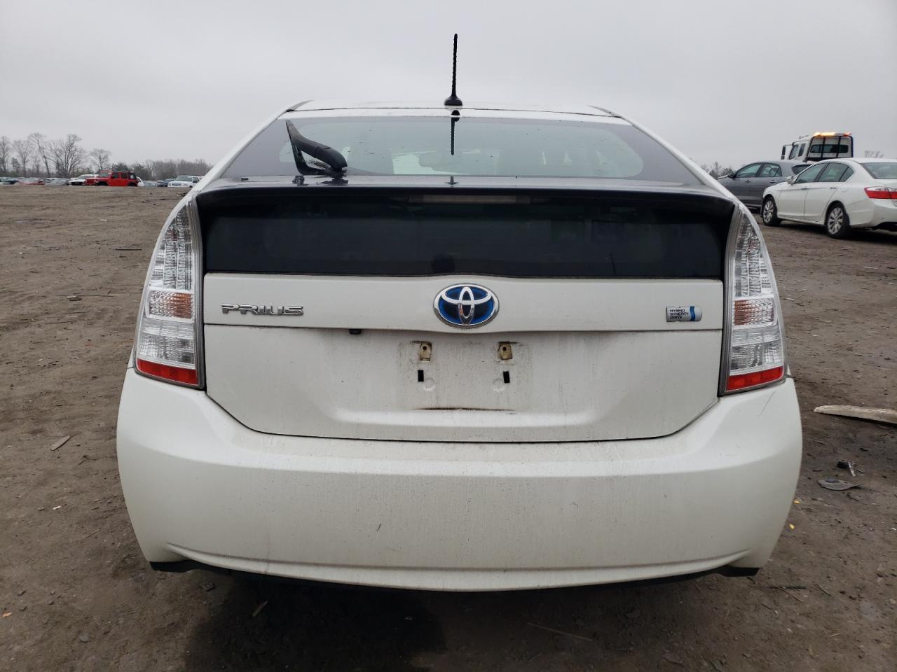 Photo 5 VIN: JTDKN3DU7A5208227 - TOYOTA PRIUS 