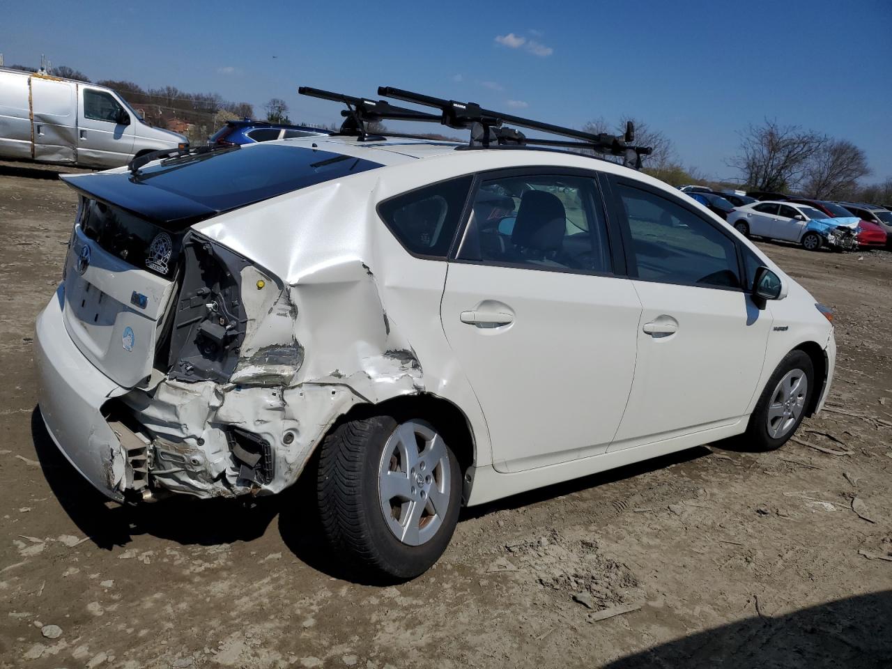 Photo 2 VIN: JTDKN3DU7A5226694 - TOYOTA PRIUS 