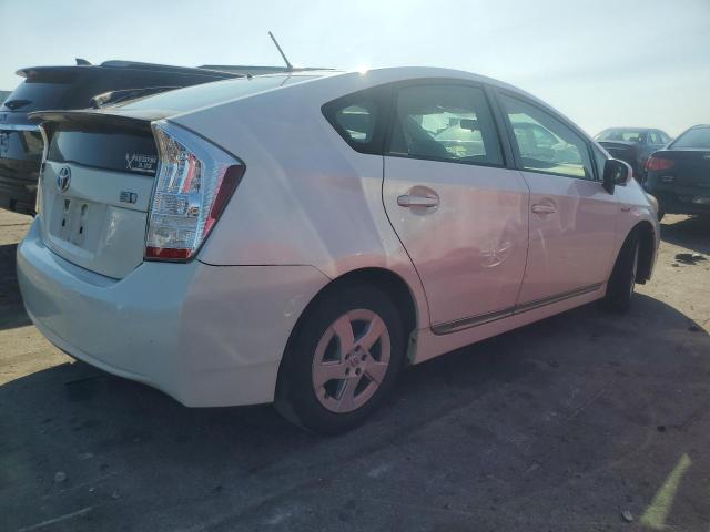 Photo 2 VIN: JTDKN3DU7B5312833 - TOYOTA PRIUS 