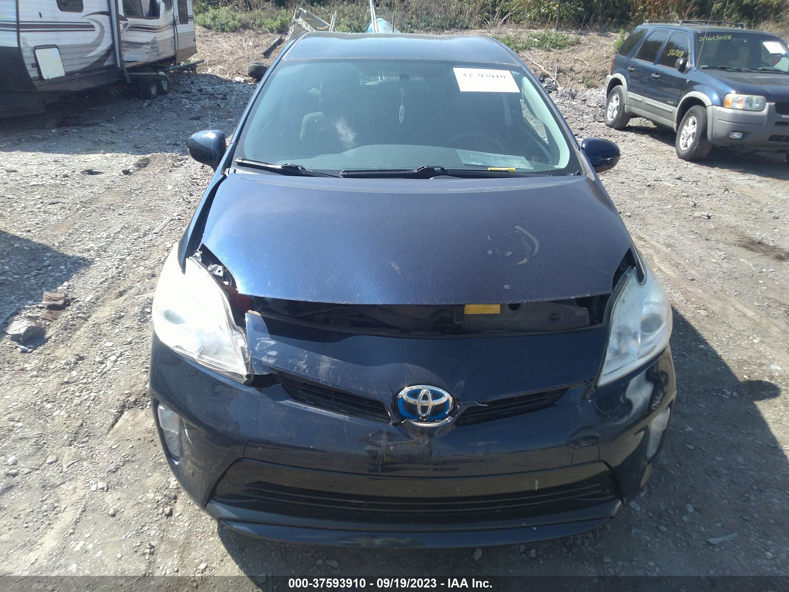 Photo 11 VIN: JTDKN3DU7C1491609 - TOYOTA PRIUS 