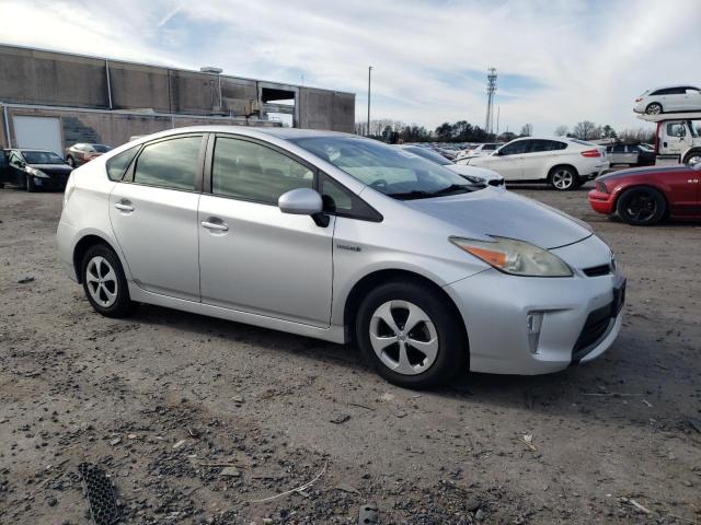 Photo 3 VIN: JTDKN3DU7C1521823 - TOYOTA PRIUS 