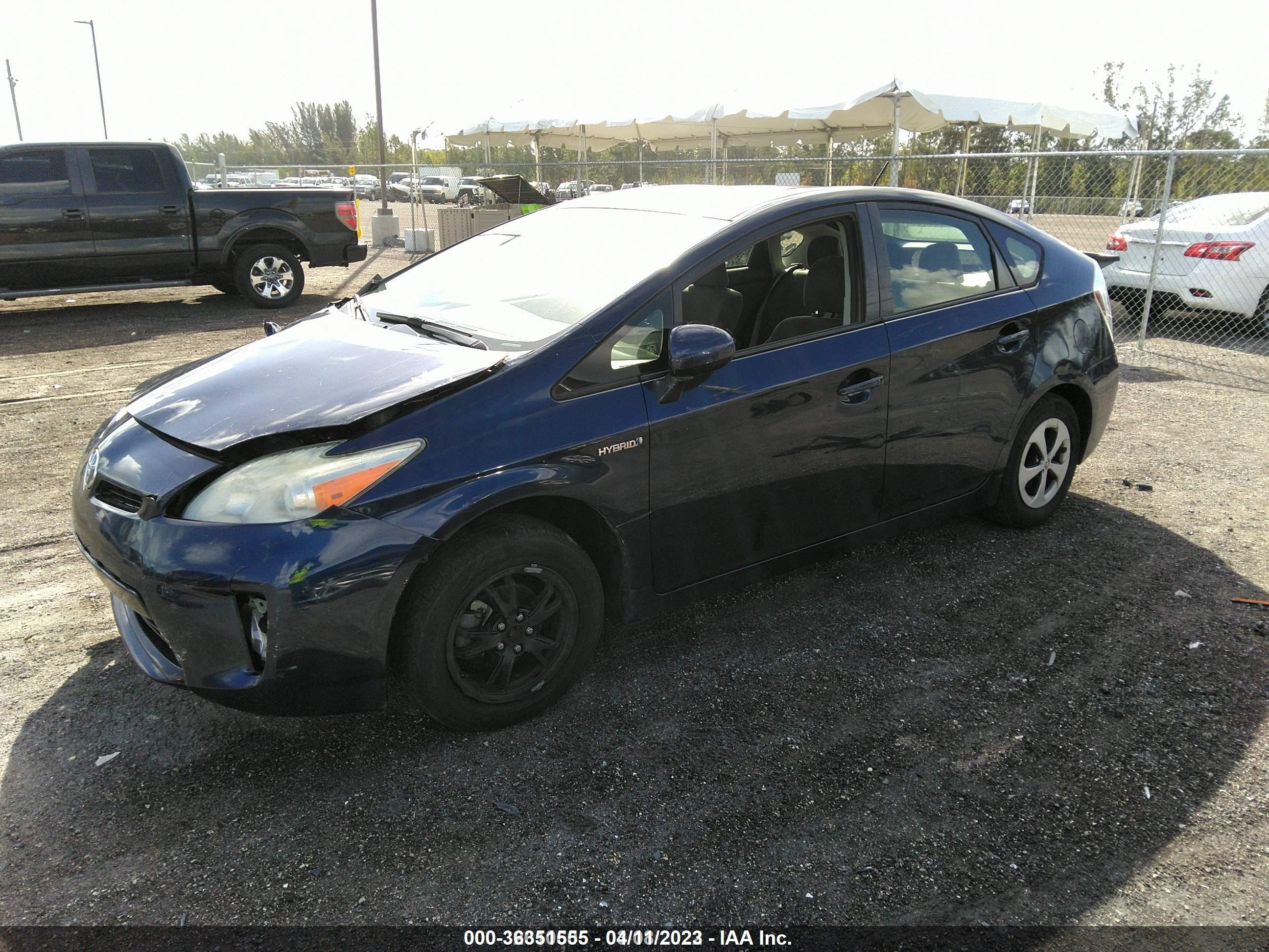 Photo 1 VIN: JTDKN3DU7C1534457 - TOYOTA PRIUS 