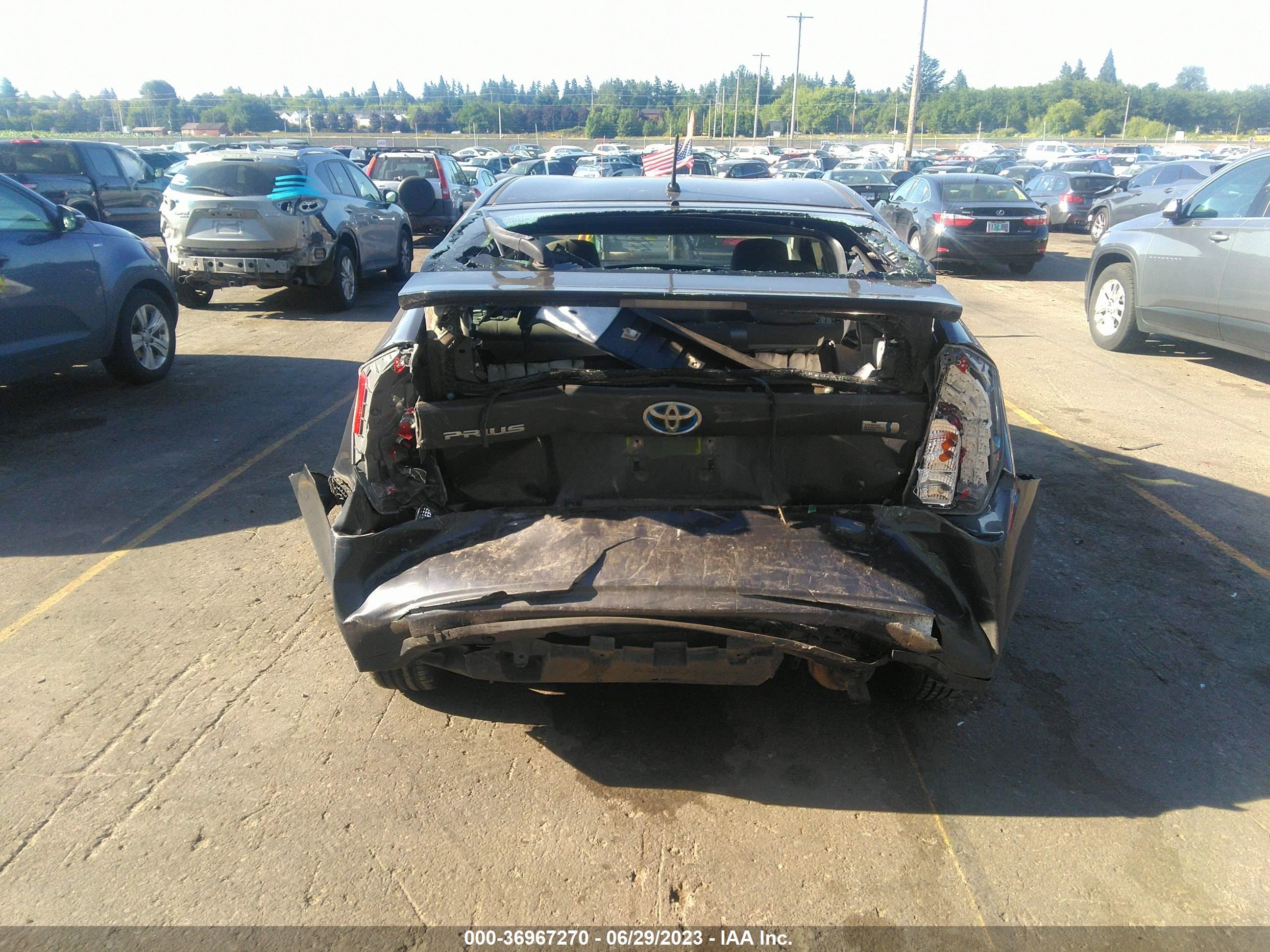 Photo 15 VIN: JTDKN3DU7C1605883 - TOYOTA PRIUS 