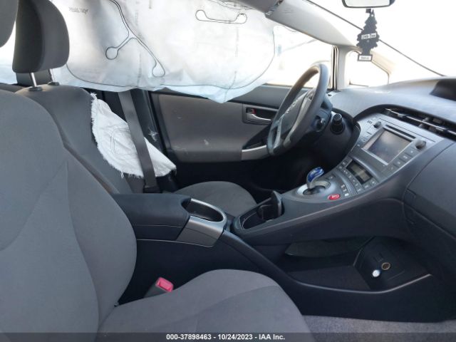 Photo 4 VIN: JTDKN3DU7D1720890 - TOYOTA PRIUS 