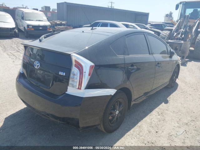 Photo 3 VIN: JTDKN3DU7D1721103 - TOYOTA PRIUS 