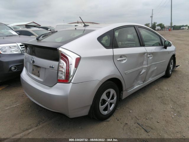 Photo 3 VIN: JTDKN3DU7D5559935 - TOYOTA PRIUS 