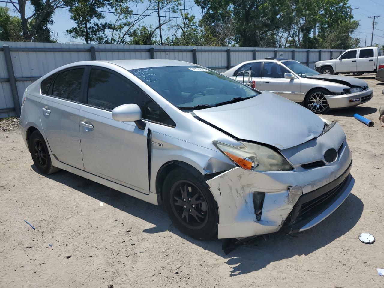 Photo 3 VIN: JTDKN3DU7D5566142 - TOYOTA PRIUS 