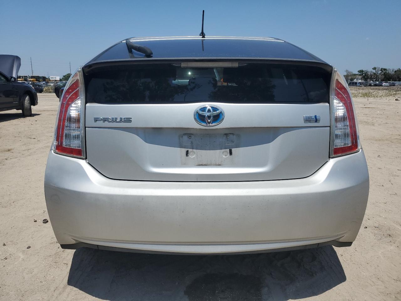 Photo 5 VIN: JTDKN3DU7D5566142 - TOYOTA PRIUS 