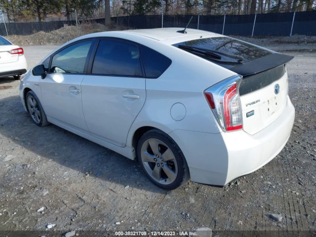 Photo 2 VIN: JTDKN3DU7D5587914 - TOYOTA PRIUS 