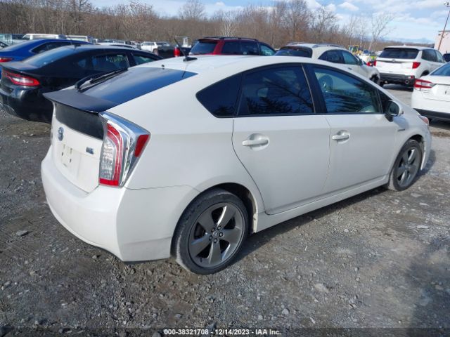 Photo 3 VIN: JTDKN3DU7D5587914 - TOYOTA PRIUS 