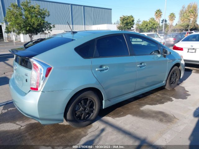 Photo 3 VIN: JTDKN3DU7D5682733 - TOYOTA PRIUS 