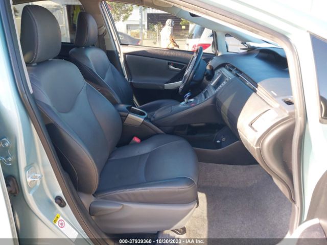 Photo 4 VIN: JTDKN3DU7D5682733 - TOYOTA PRIUS 