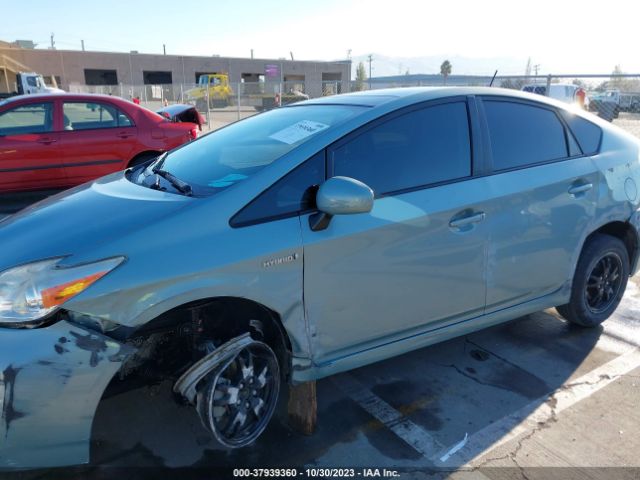 Photo 5 VIN: JTDKN3DU7D5682733 - TOYOTA PRIUS 