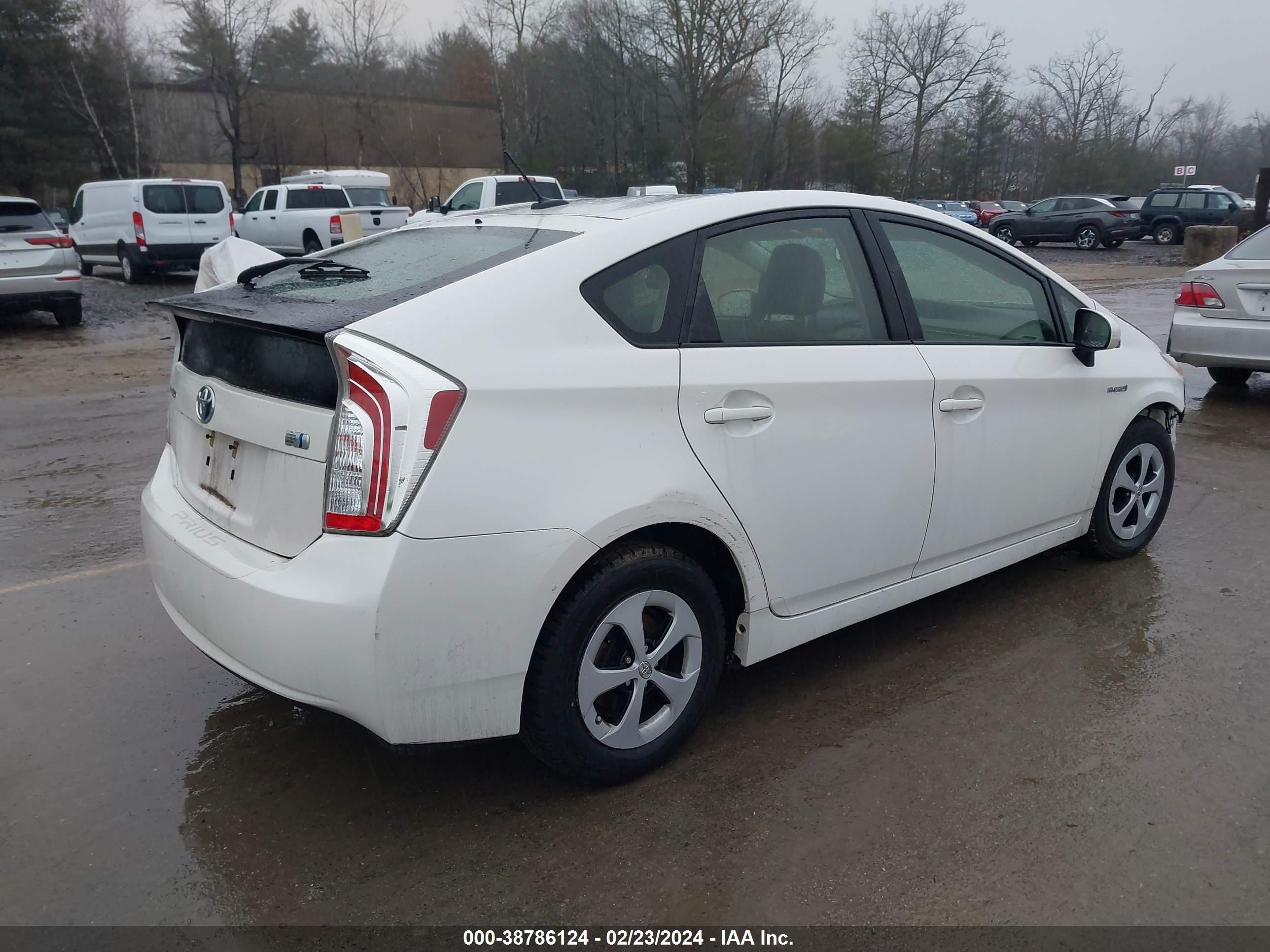 Photo 3 VIN: JTDKN3DU7D5696356 - TOYOTA PRIUS 