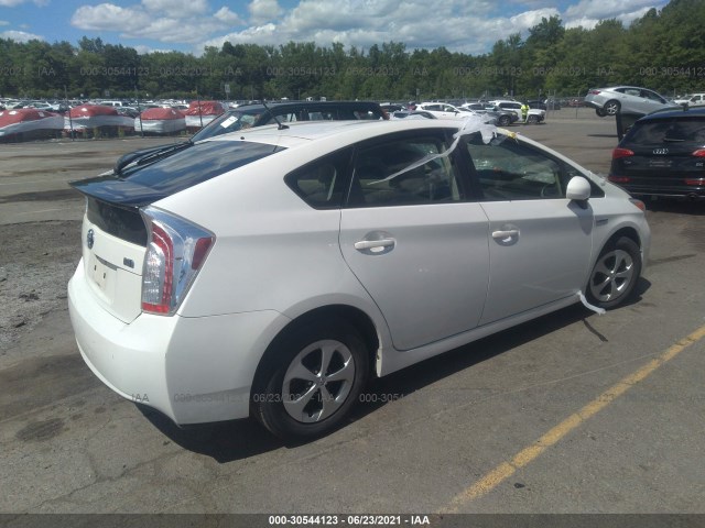 Photo 3 VIN: JTDKN3DU7E1751168 - TOYOTA PRIUS 