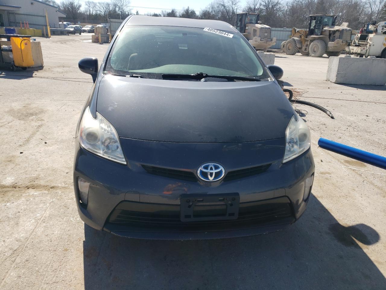 Photo 4 VIN: JTDKN3DU7E1759786 - TOYOTA PRIUS 