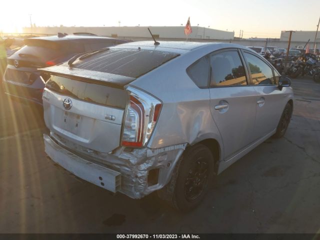 Photo 3 VIN: JTDKN3DU7E1773882 - TOYOTA PRIUS 