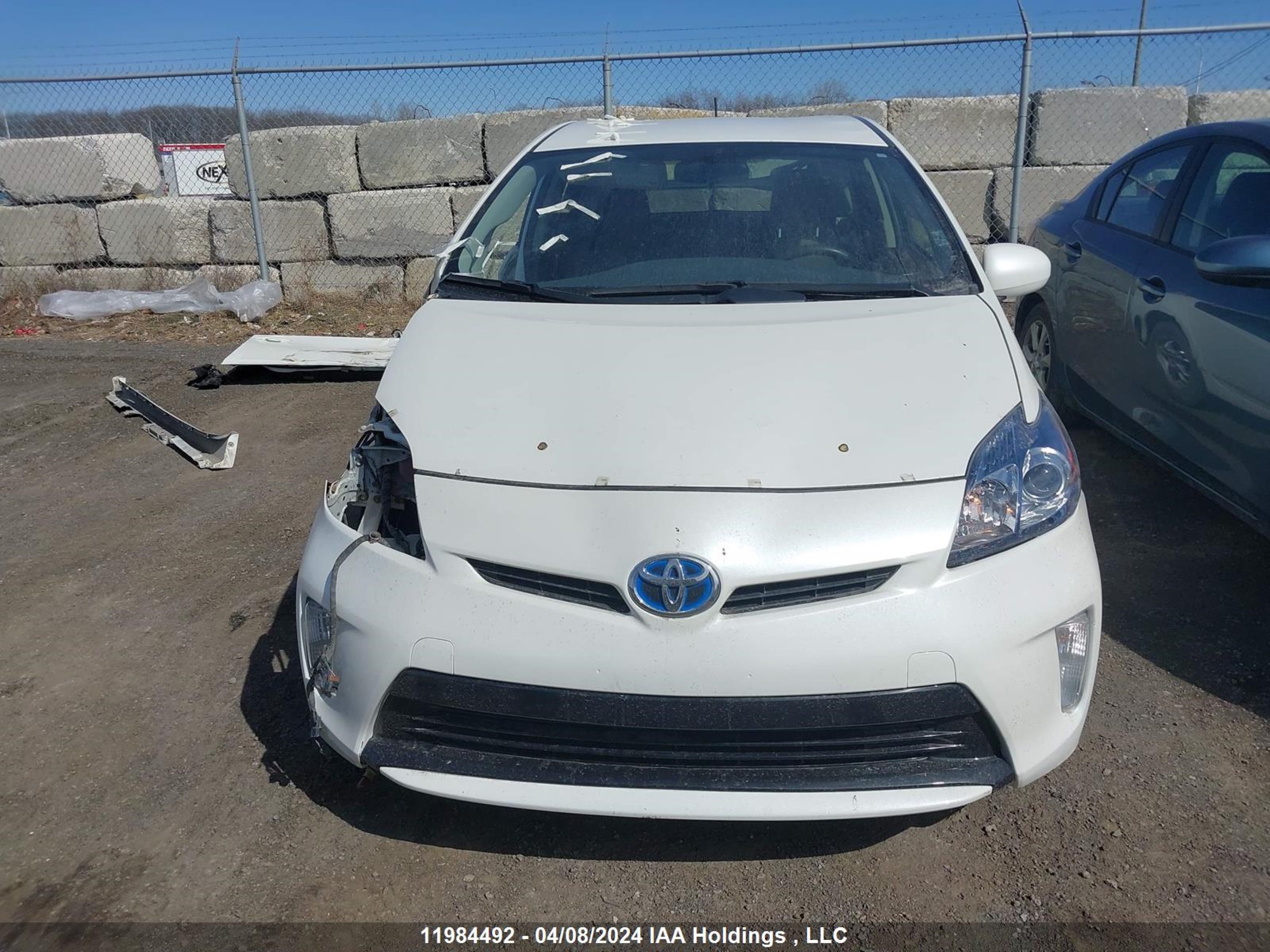 Photo 12 VIN: JTDKN3DU7F0446082 - TOYOTA PRIUS 