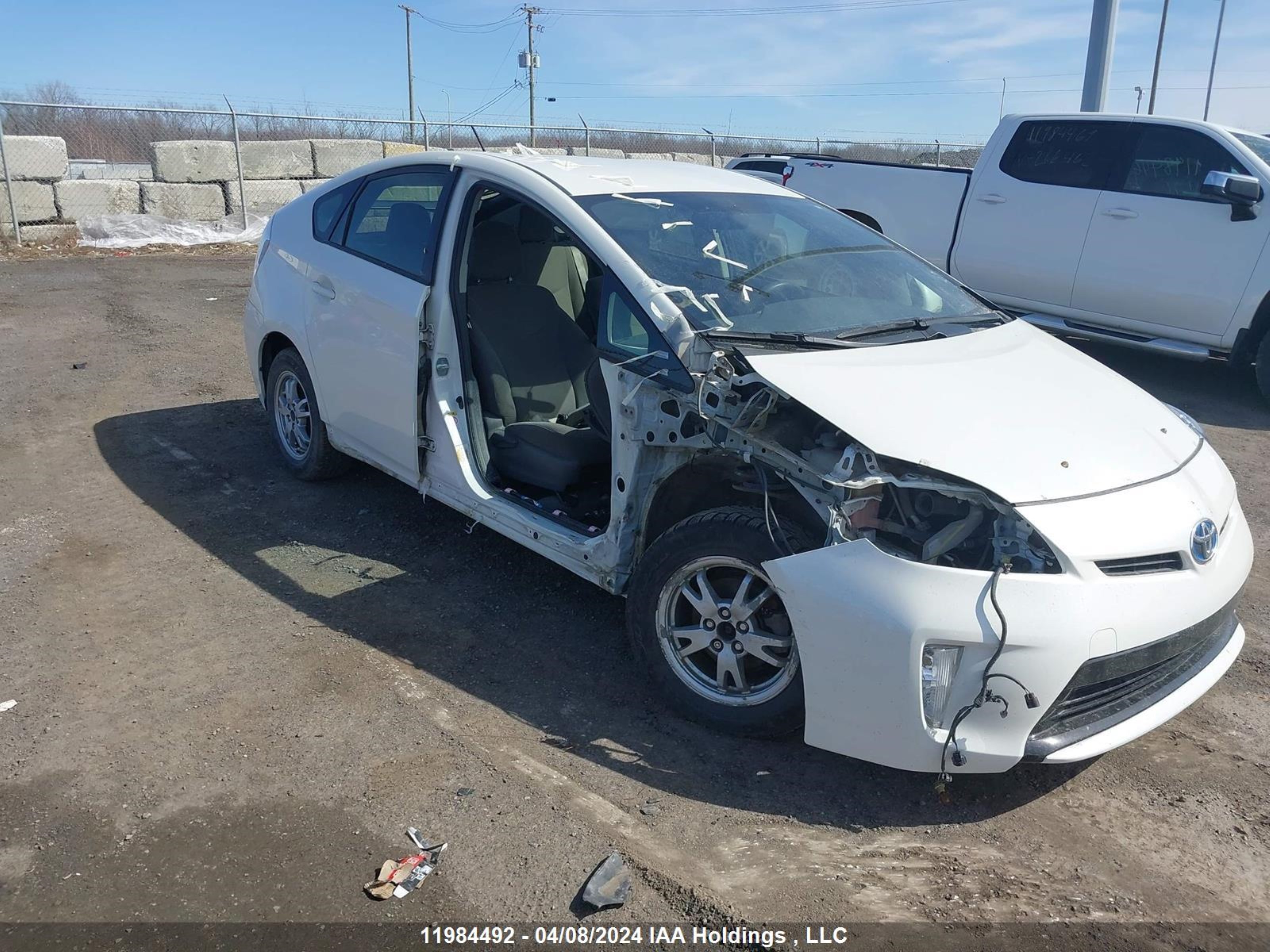 Photo 5 VIN: JTDKN3DU7F0446082 - TOYOTA PRIUS 