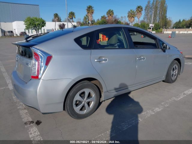 Photo 3 VIN: JTDKN3DU7F0466476 - TOYOTA PRIUS 