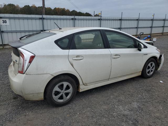 Photo 2 VIN: JTDKN3DU7F1890718 - TOYOTA PRIUS 