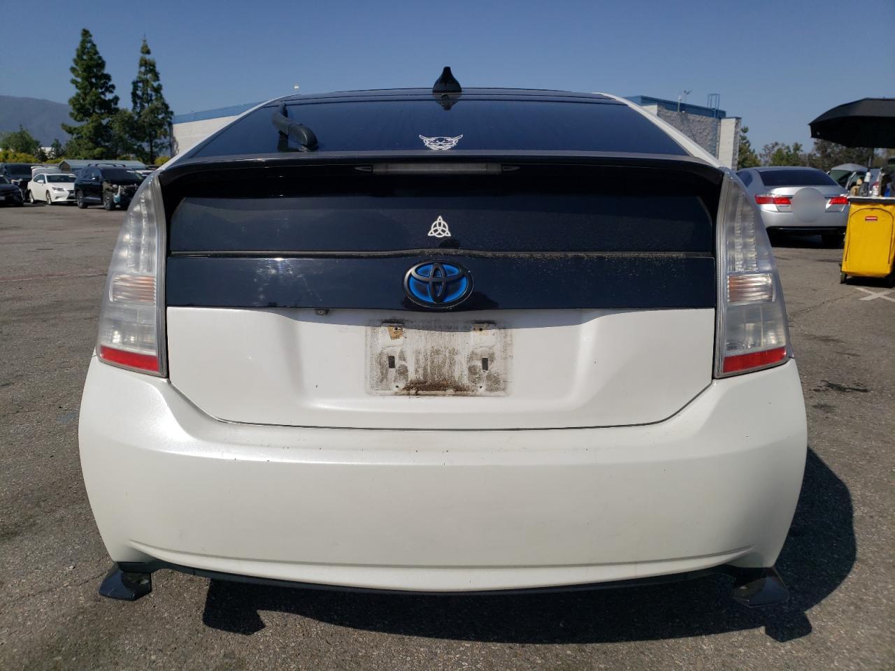 Photo 5 VIN: JTDKN3DU8A0088855 - TOYOTA PRIUS 