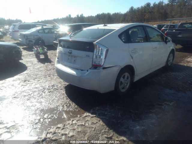 Photo 3 VIN: JTDKN3DU8A0089262 - TOYOTA PRIUS 