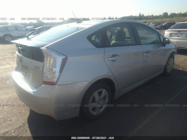 Photo 3 VIN: JTDKN3DU8A0143546 - TOYOTA PRIUS 