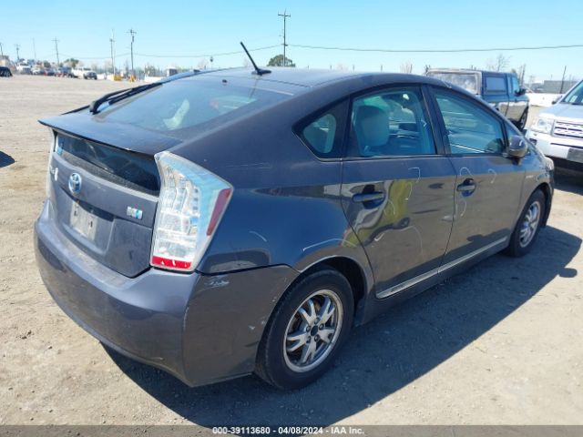 Photo 3 VIN: JTDKN3DU8A0168110 - TOYOTA PRIUS 