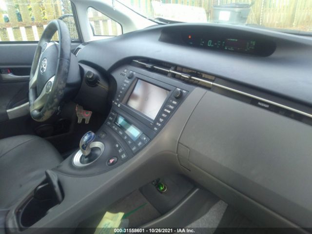 Photo 4 VIN: JTDKN3DU8A0194951 - TOYOTA PRIUS 