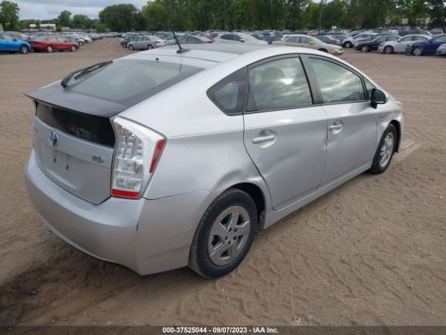 Photo 3 VIN: JTDKN3DU8A0212431 - TOYOTA PRIUS 