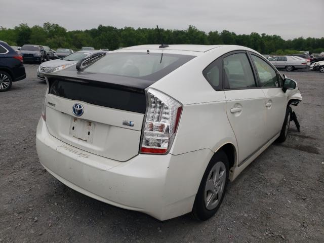 Photo 3 VIN: JTDKN3DU8A0215877 - TOYOTA PRIUS 