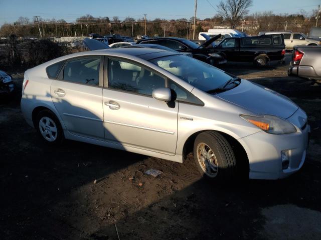 Photo 3 VIN: JTDKN3DU8A0229780 - TOYOTA PRIUS 