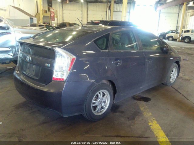 Photo 3 VIN: JTDKN3DU8A0230136 - TOYOTA PRIUS 