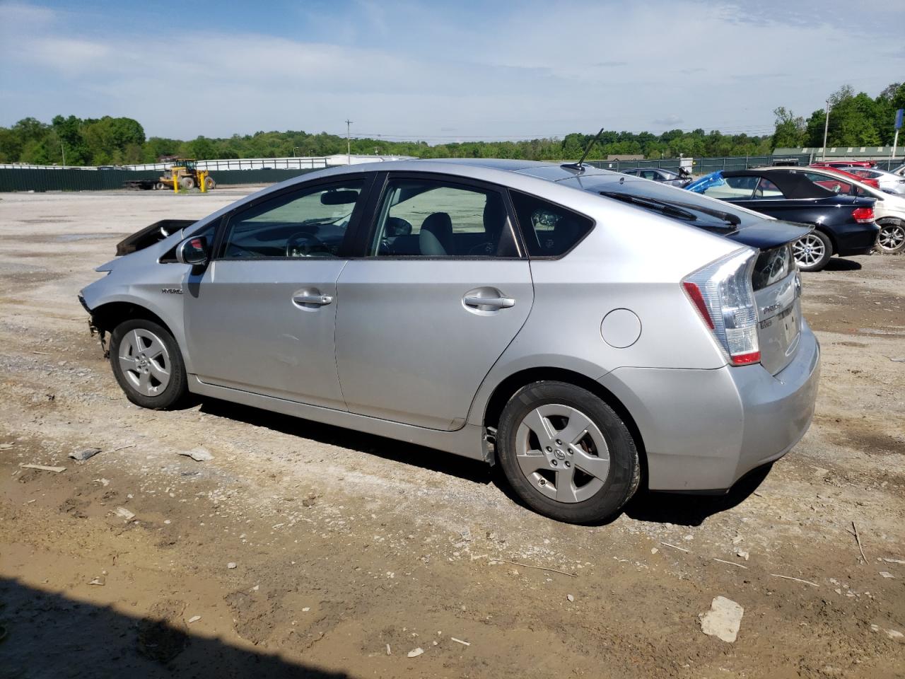 Photo 1 VIN: JTDKN3DU8A1144240 - TOYOTA PRIUS 