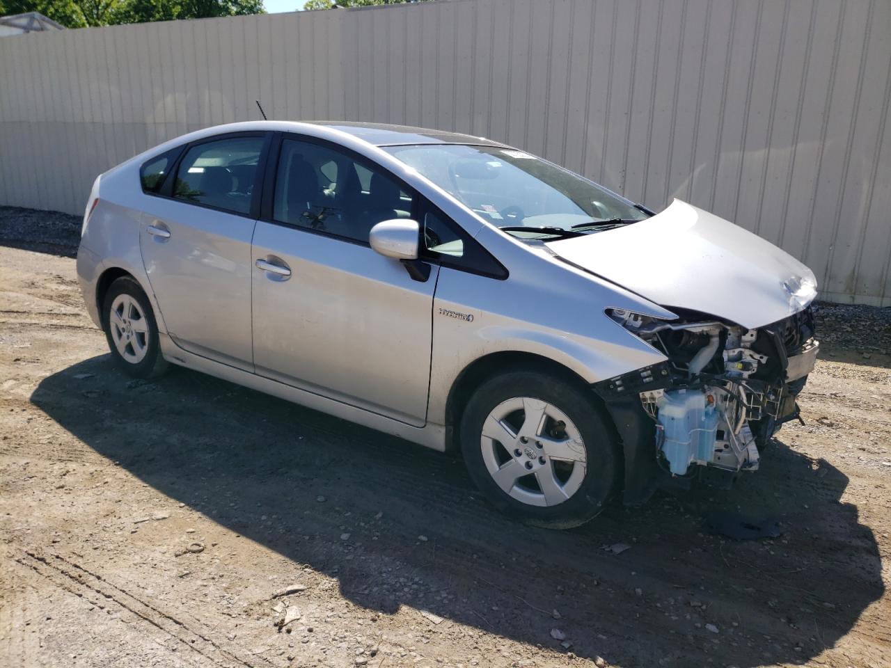 Photo 3 VIN: JTDKN3DU8A1144240 - TOYOTA PRIUS 