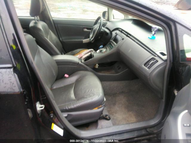 Photo 4 VIN: JTDKN3DU8A5001023 - TOYOTA PRIUS 