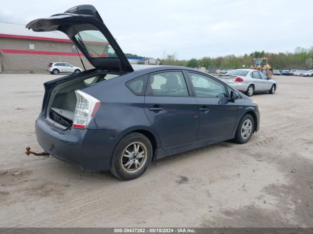 Photo 3 VIN: JTDKN3DU8A5202968 - TOYOTA PRIUS 